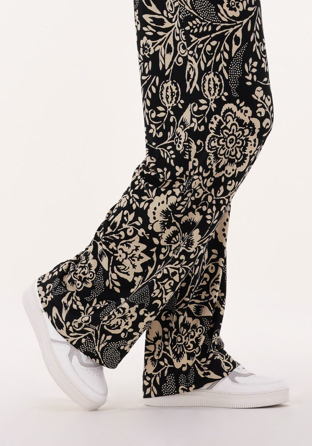 Witte MARUTI Sneakers MOMO - large