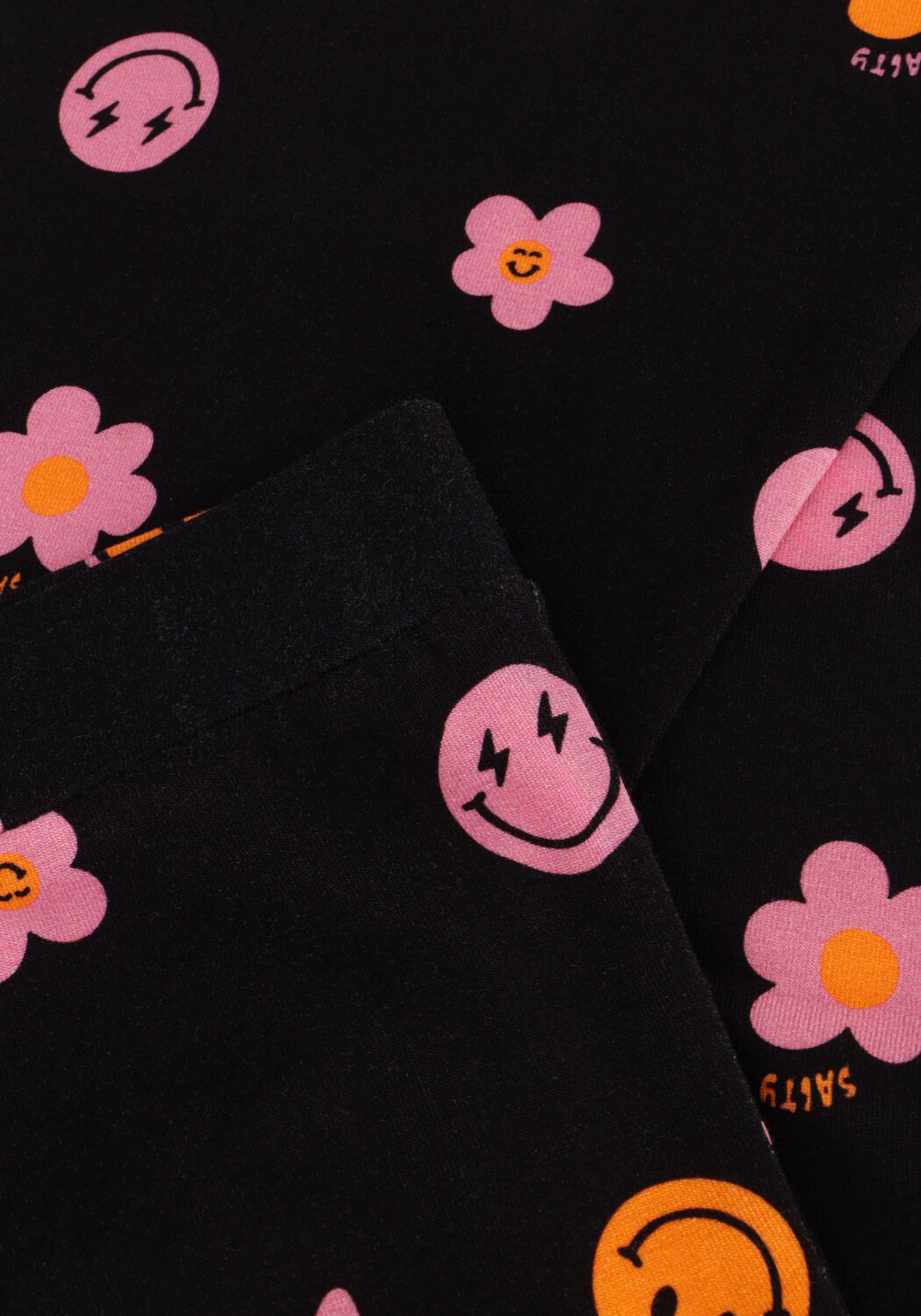 Salty Stitch Pantalon &eacute;vas&eacute; SALTY SMILEY FLARED LEGGING en violet - large