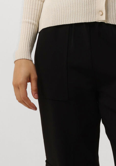 BRUUNS BAZAAR Pantalon BRASSICA CILLA PANTS en noir - large