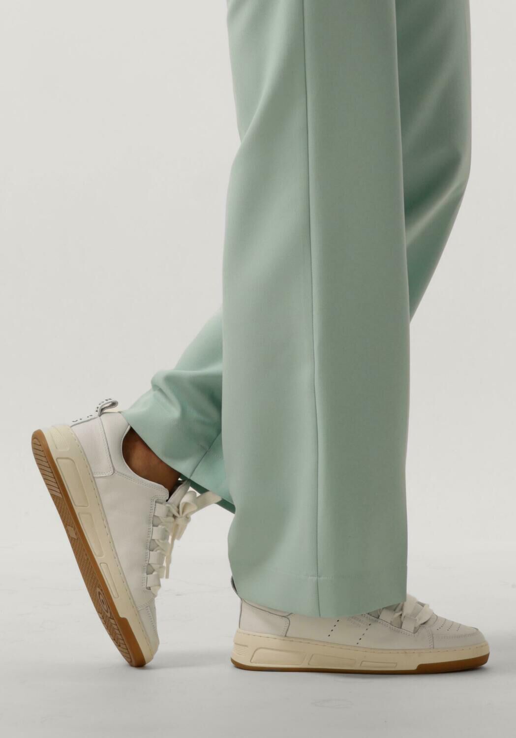 COPENHAGEN STUDIOS Baskets basses CPH213 en blanc Omoda