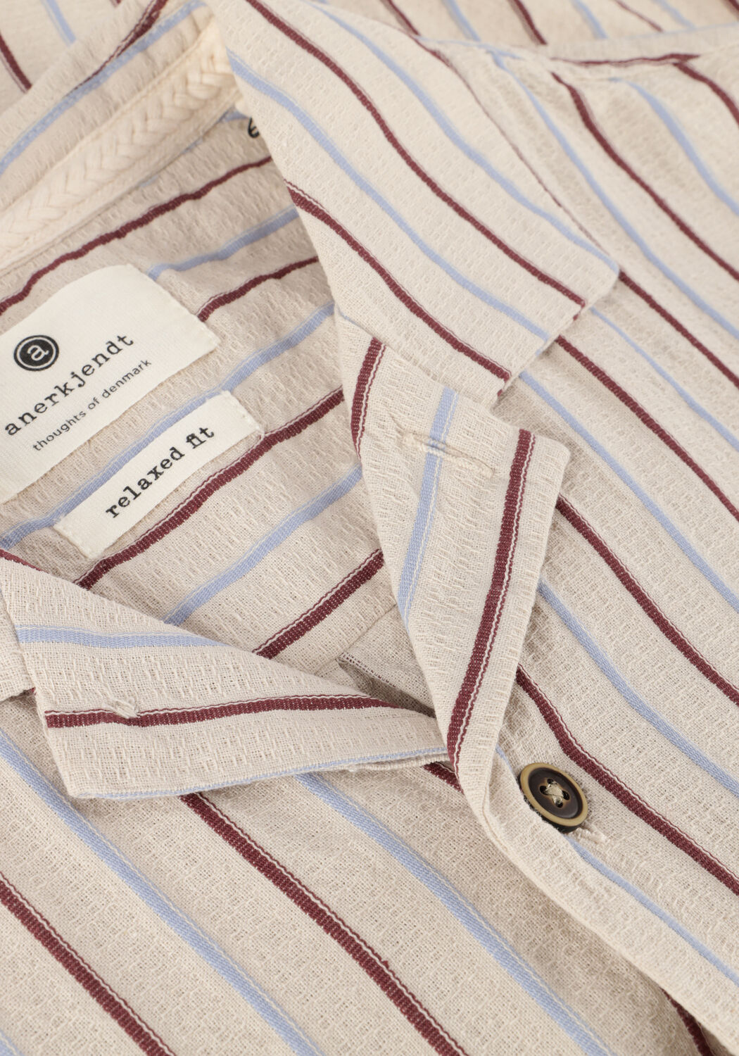 ANERKJENDT Chemise d&eacute;contract&eacute; AKLEON S/S STRUCTURE SHIRT en beige - large