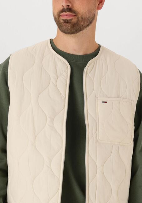 TOMMY JEANS Veste matelassé TJM QUILTED VEST EXT en blanc - large