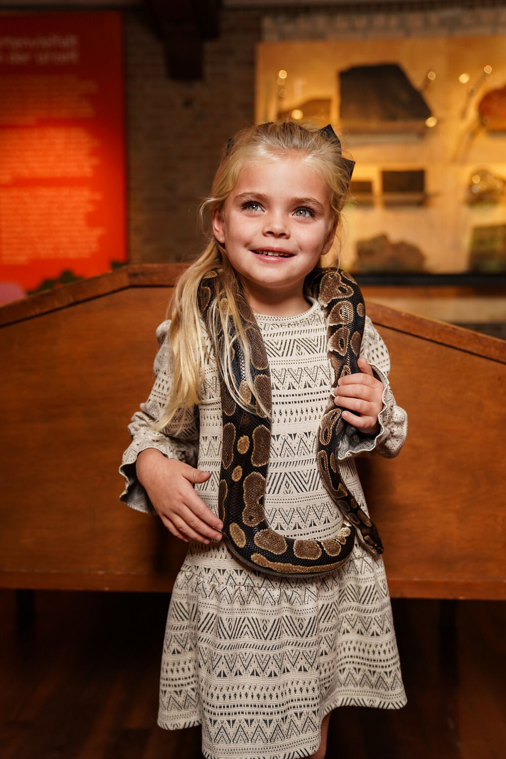 Gebroken wit KOKO NOKO Mini jurk O56943 - large