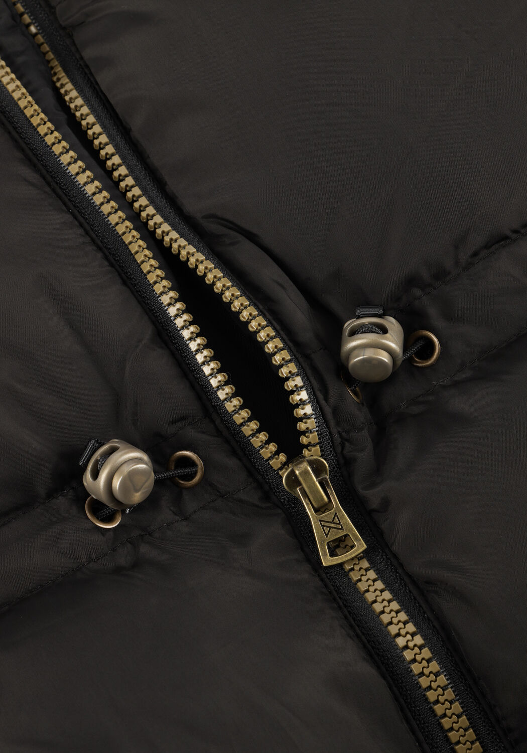 KOKO NOKO Veste matelass&eacute; O56947 en noir - large