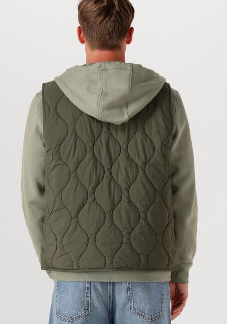 TOMMY JEANS Veste sans manches TJM QUILTED VEST EXT en vert - large