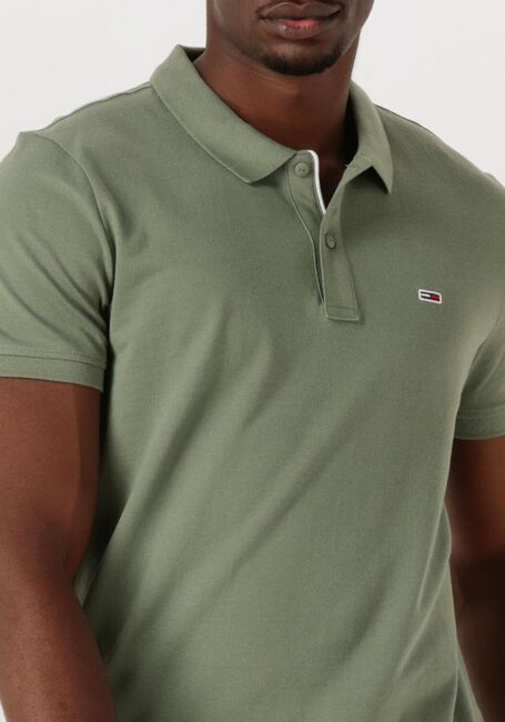TOMMY JEANS Polo TJM SLIM PLACKET POLO EXT en vert - large