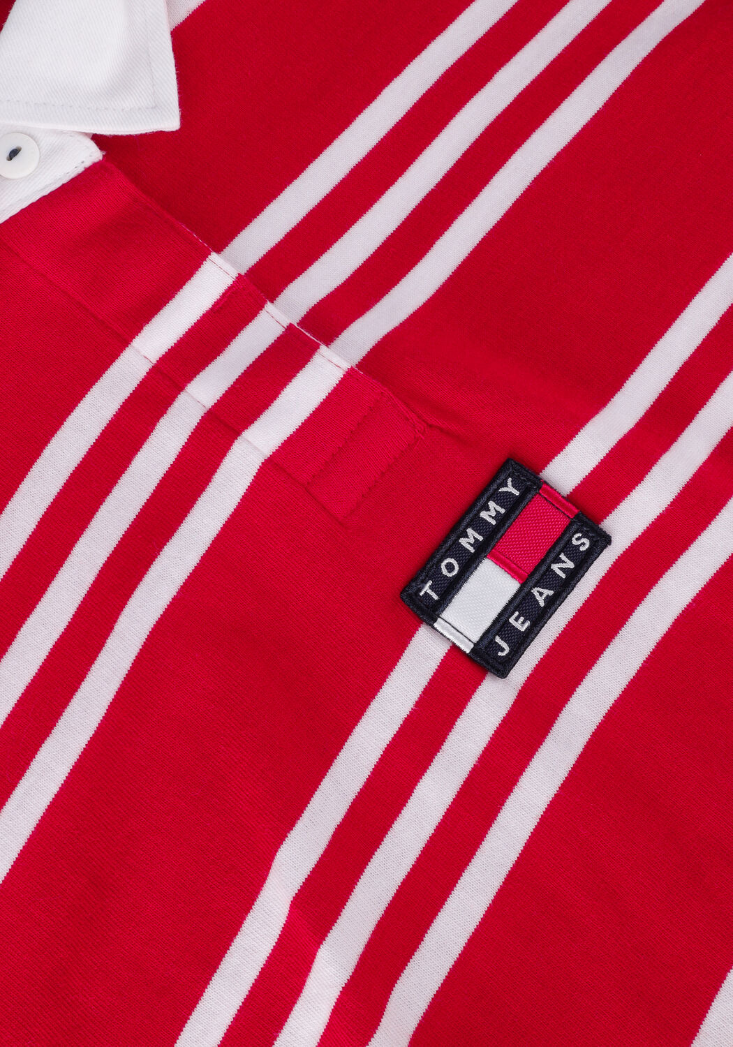 TOMMY JEANS TJW BXY CROP BADGE STRIPES POLO Hauts & T-shirts en rouge - large