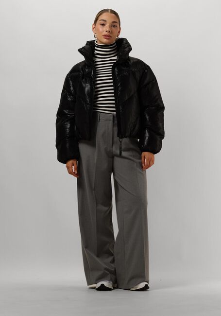 KRAKATAU Veste matelassé QW492 en noir - large