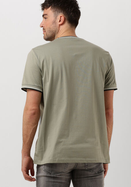 Groene FRED PERRY T-shirt TWIN TIPPED T-SHIRT - large