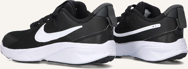 Zwarte NIKE Sneakers STAR RUNNER 4 NN (PS) Zwarte NIKE Sneakers STAR RUNNER 4 NN (PS) - large