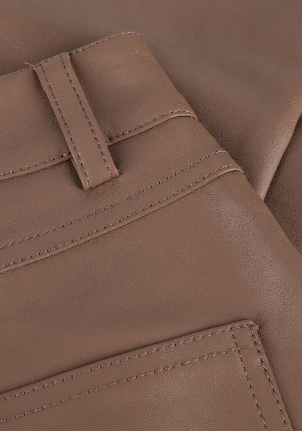 SOFIE SCHNOOR Pantalon large TROUSERS en marron - large