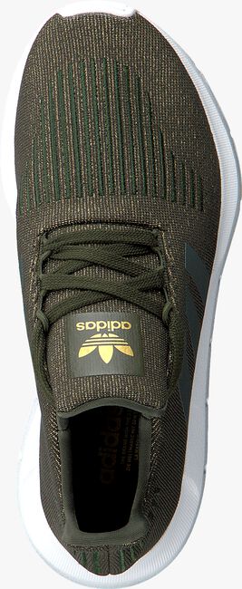 Groene ADIDAS Sneakers SWIFT RUN DAMES  - large