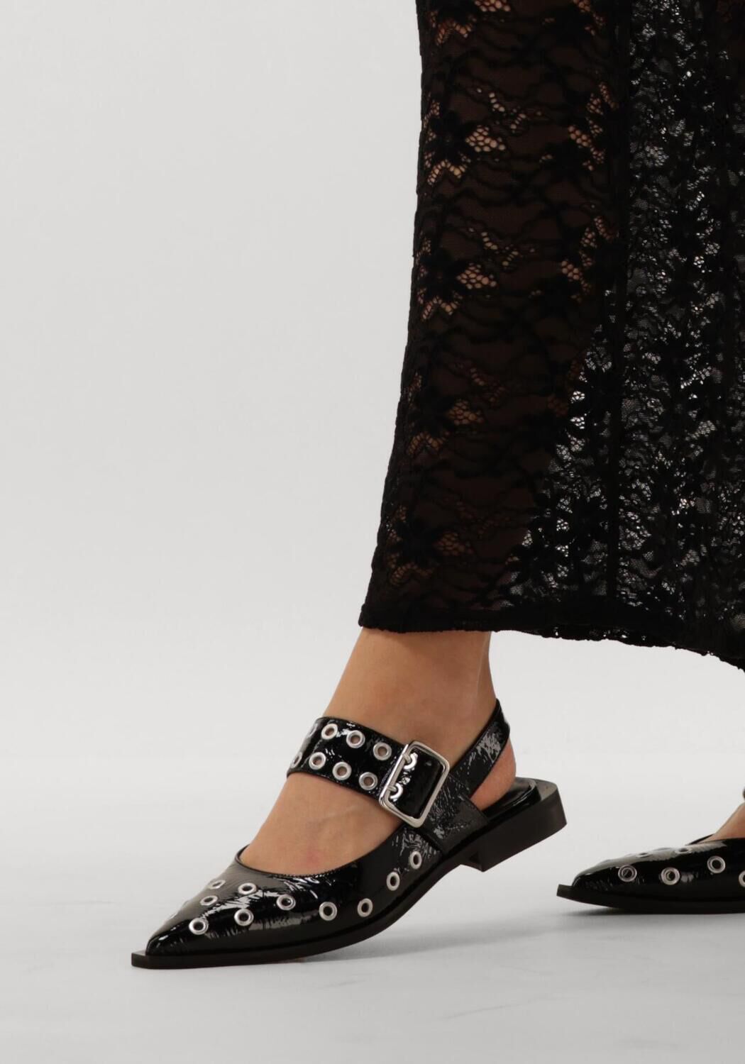 Zwarte NOTRE-V  08-236 - large