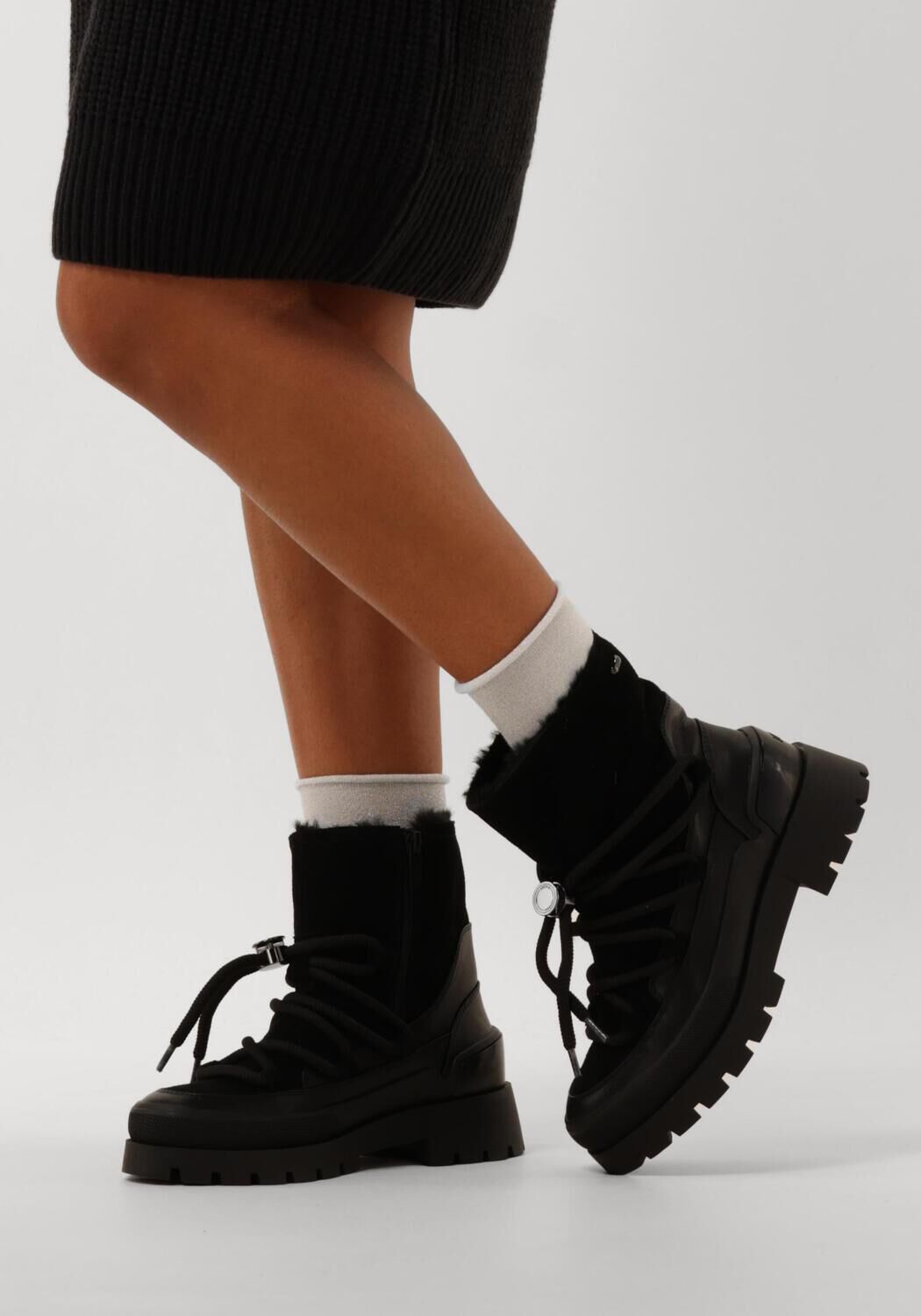 MEXX Bottines &agrave; lacets PISANA KYOTO en noir - large