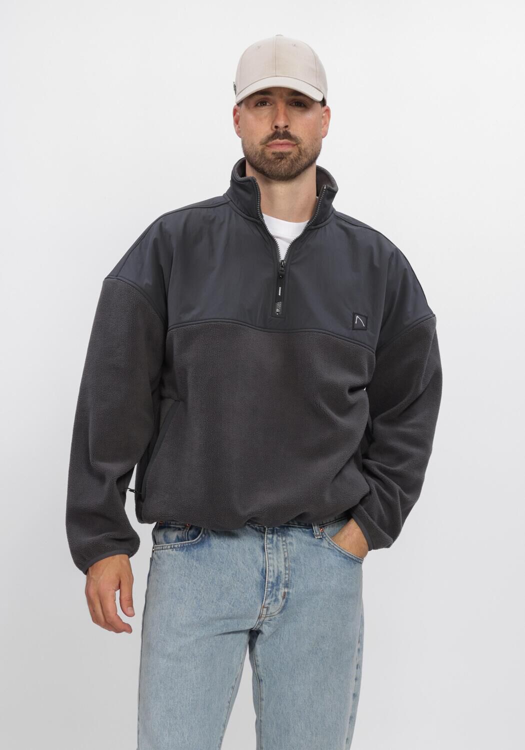 CHASIN Pull RIDGE HALF ZIP Anthracite - large