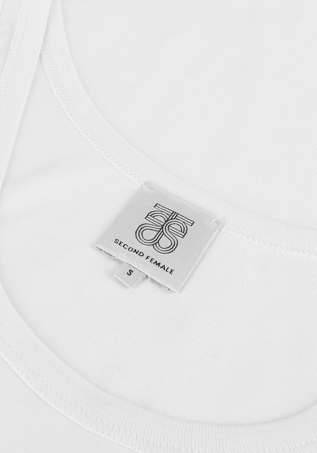 SECOND FEMALE Haut AMBRA TANKTOP en blanc - large