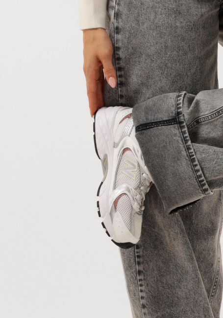 Witte NEW BALANCE Sneakers MR530 D Witte NEW BALANCE Sneakers MR530 D - large