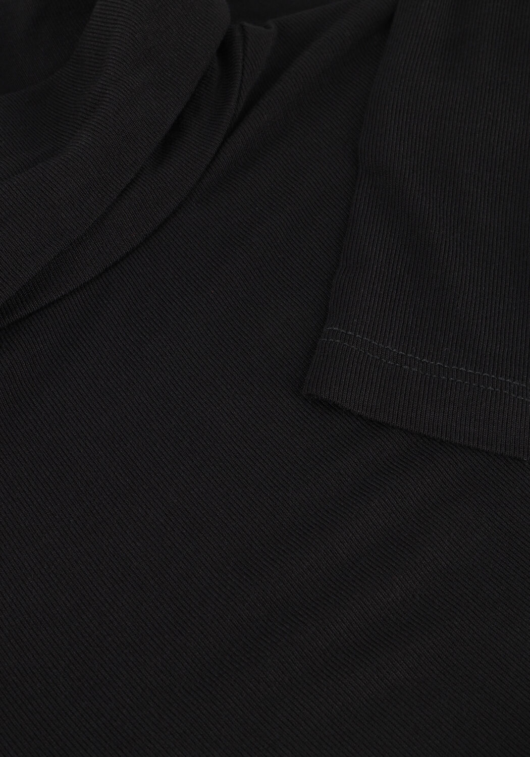 EDITED RAYA LONGSLEEVE Hauts & T-shirts en noir - large