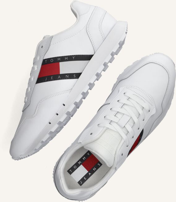 Witte TOMMY JEANS Sneakers TOMMY JEANS RETRO RUNNER CORE Witte TOMMY JEANS Sneakers TOMMY JEANS RETRO RUNNER CORE - large