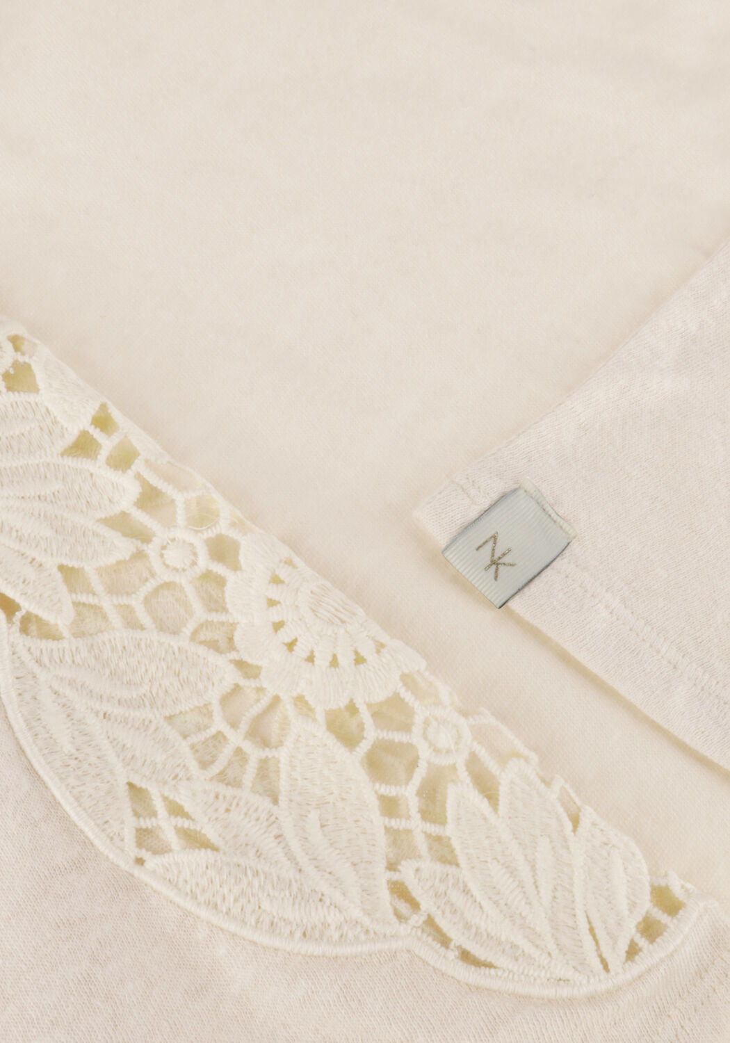 NUKUS T-shirt BERTA SHIRT &Eacute;cru - large