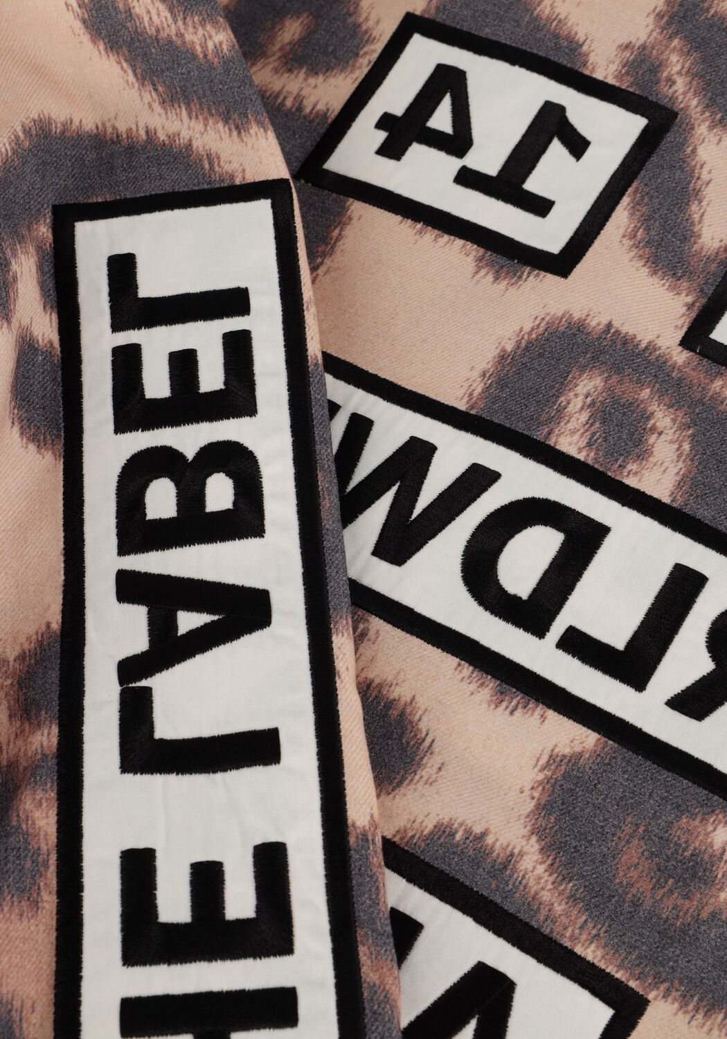 ALIX THE LABEL Jack LADIES WOVEN JAGUAR BOMBER en multicolore - large