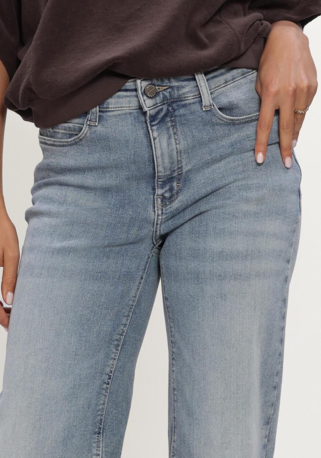 Lichtblauwe MAC Straight leg jeans 0358L AUTHENTIC MEGA FLEX - large