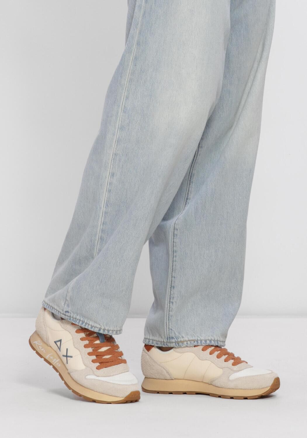 Beige SUN68 Sneakers TOM VINTAGE - large