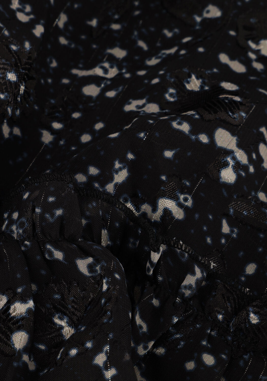 CO'COUTURE Mini robe SNOWDRIFTCC SMOCK CROP DRESS en noir - large