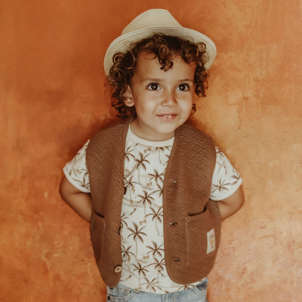Bruine YOUR WISHES Vest PABLO - large