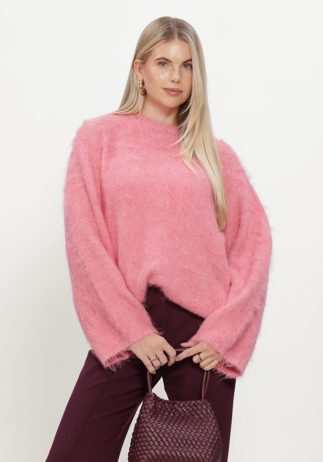 NOTRE-V Pull NV-INSA en rose - large