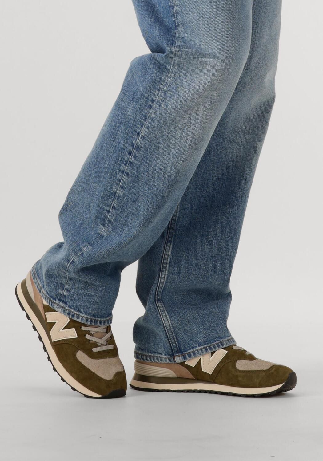 NEW BALANCE Baskets basses U574 M en vert - large