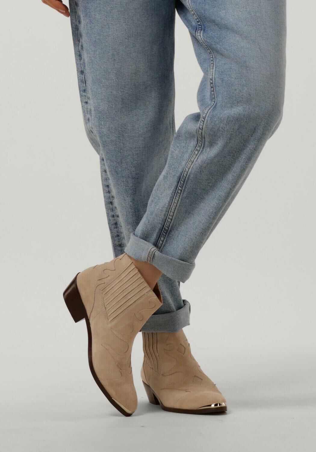 Toral hotsell enkellaarsjes beige