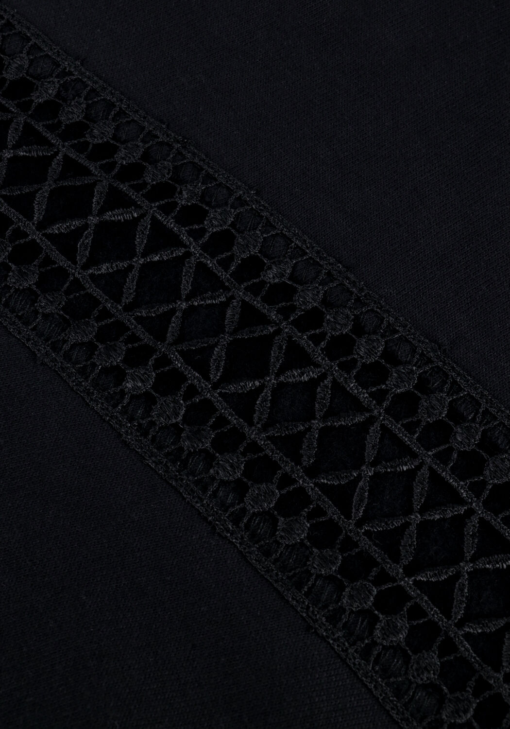 EST'SEVEN Chandail EST&rsquo;SOLO en noir - large