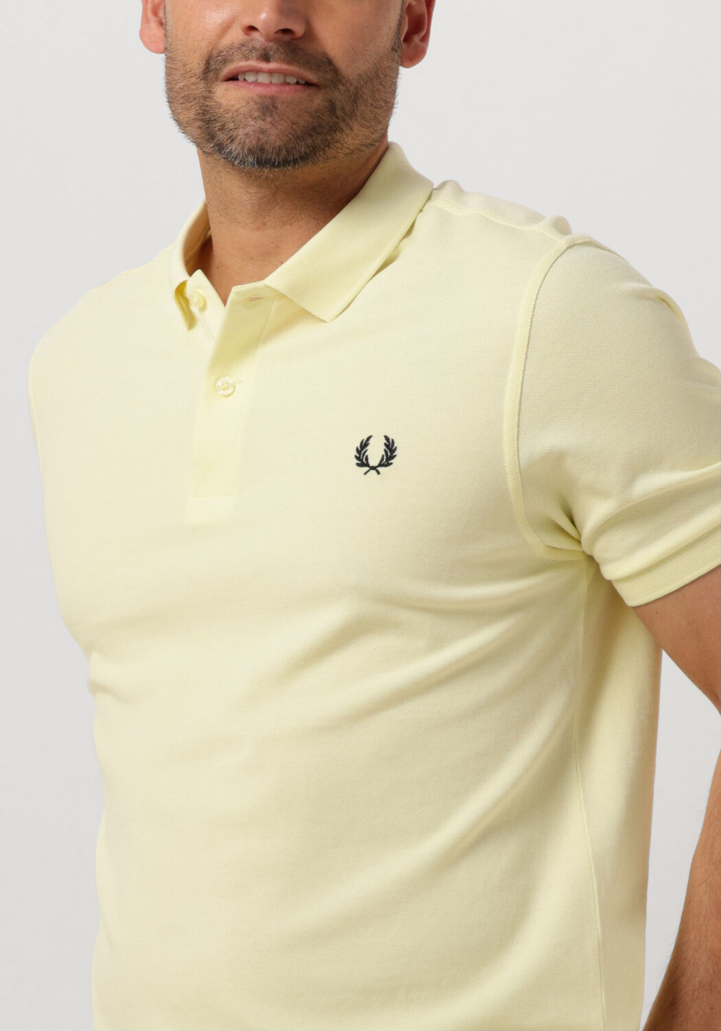 gele fred perry polo plain fred perry shirt