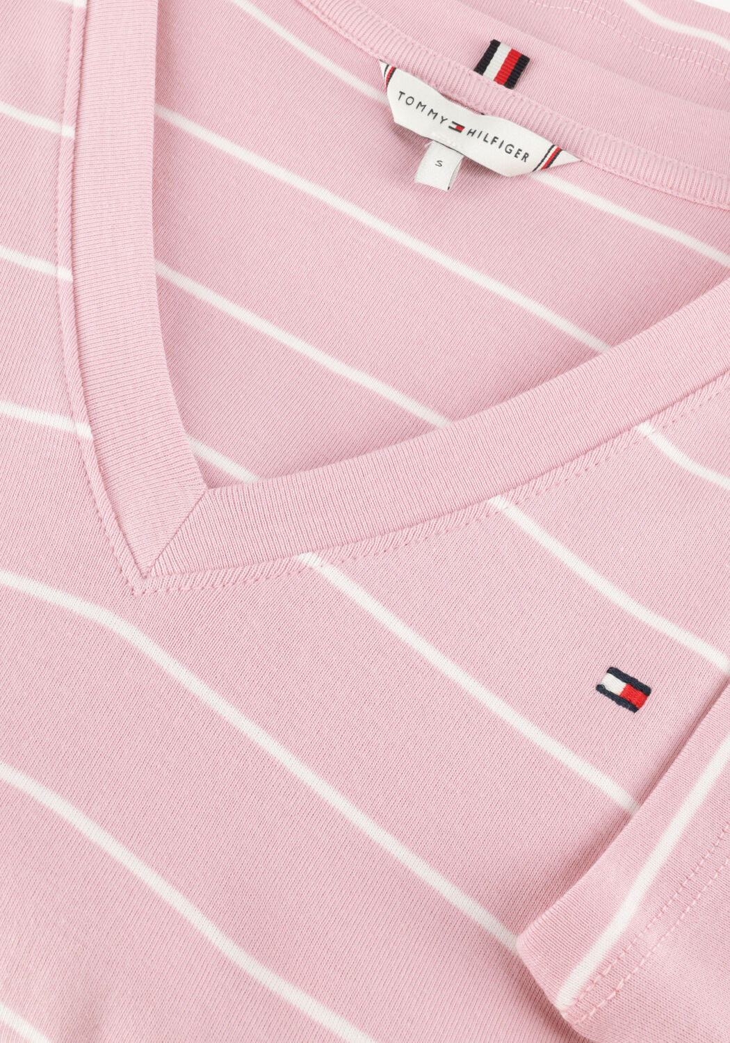 TOMMY HILFIGER T-shirt SLIM CODY V-NK en rose - large
