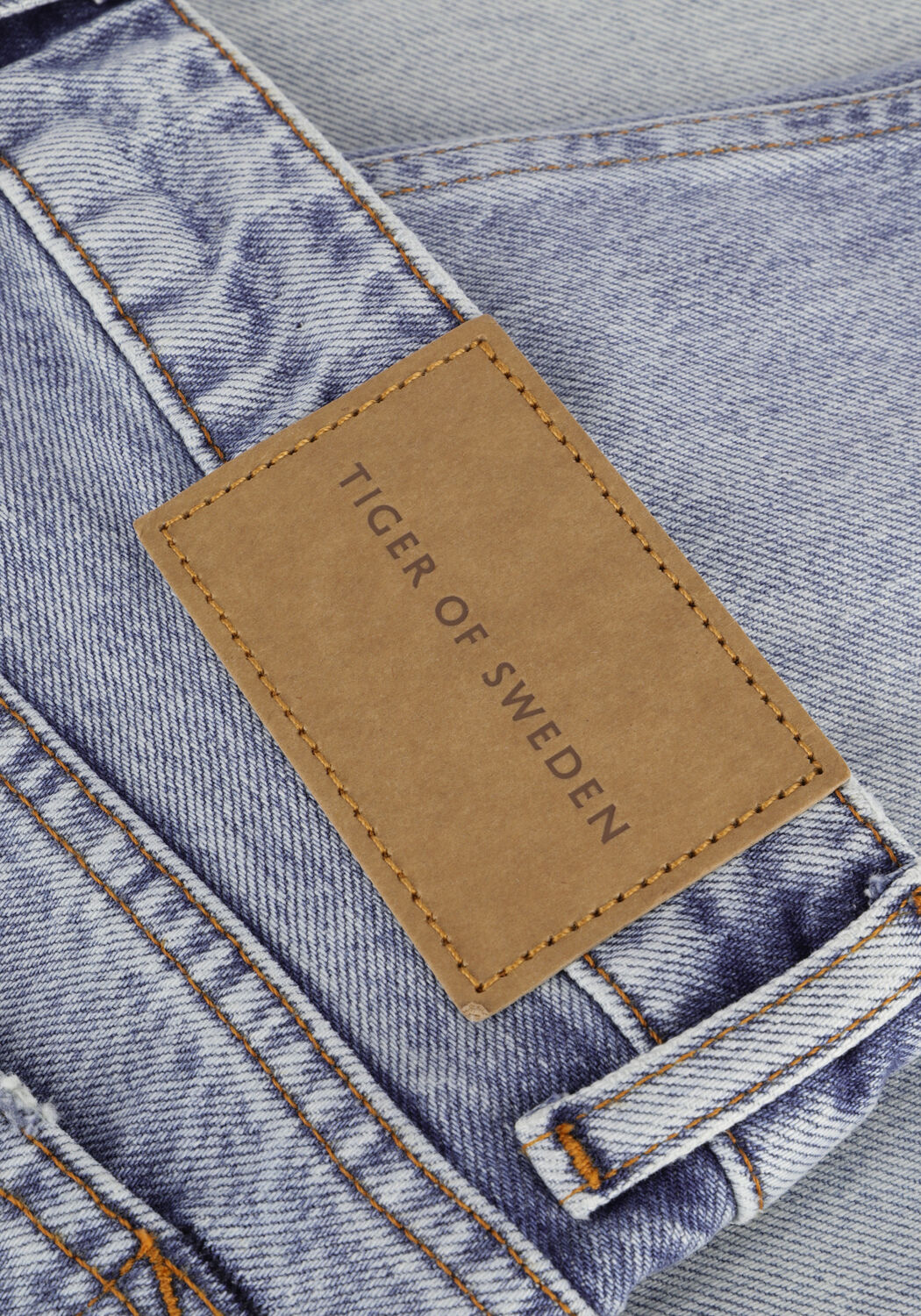 Lichtblauwe TIGER OF SWEDEN Straight leg jeans LETTY - large