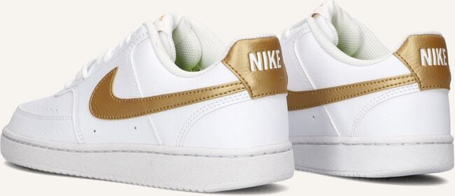 Witte NIKE Sneakers COURT VISION LOW WMNS Witte NIKE Sneakers COURT VISION LOW WMNS - large