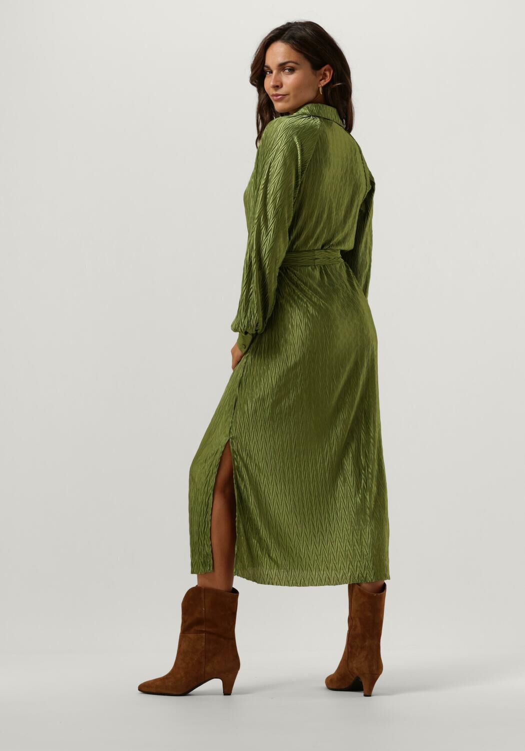 Groene Y.A.S. Midi jurk YASOMIRA LS MIDI DRESS Omoda