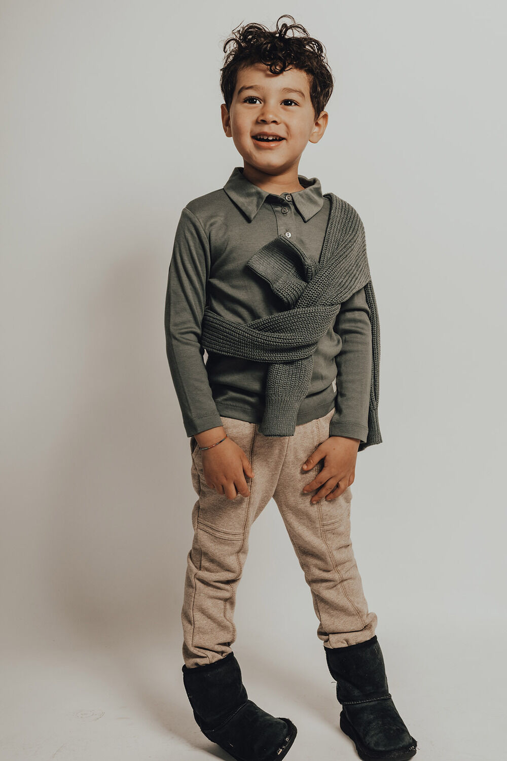 Groene BAJE STUDIO Polo MINTO Omoda
