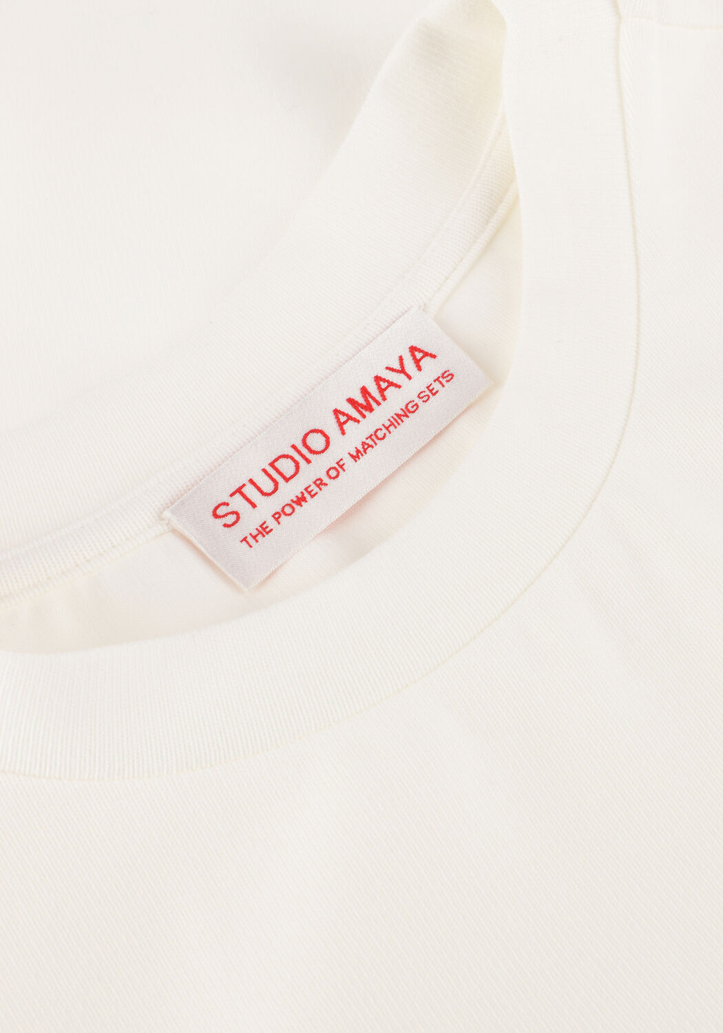 STUDIO AMAYA T-shirt LILLY SHIRT en blanc - large