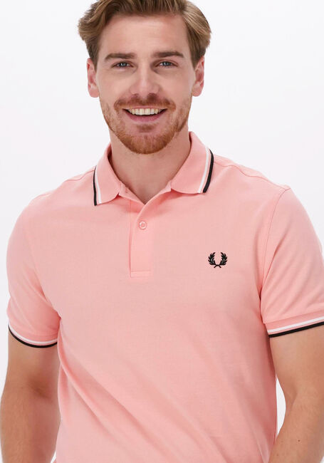 FRED PERRY Polo TWIN TIPPED FRED PERRY SHIRT en rose - large