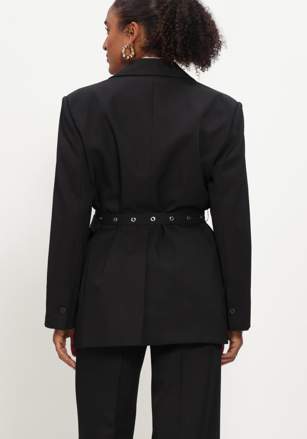 HAUTE L'AMITI&Eacute; Blazer PREMIERE OVERSIZE BELT BLAZER en noir - large