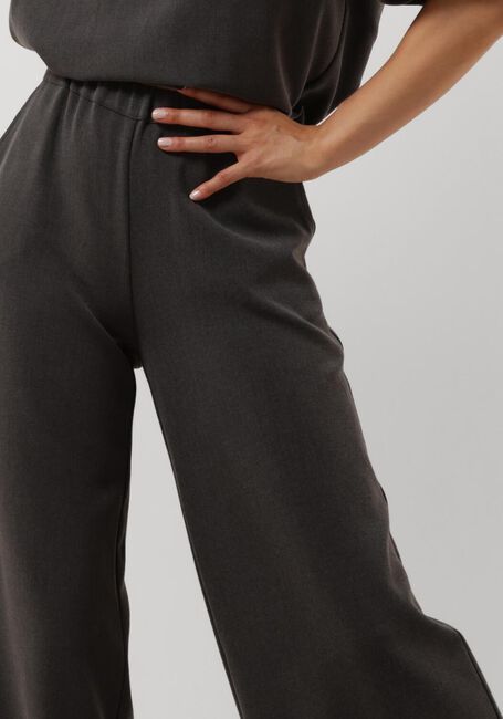 JANICE Pantalon large RINGO en gris - large
