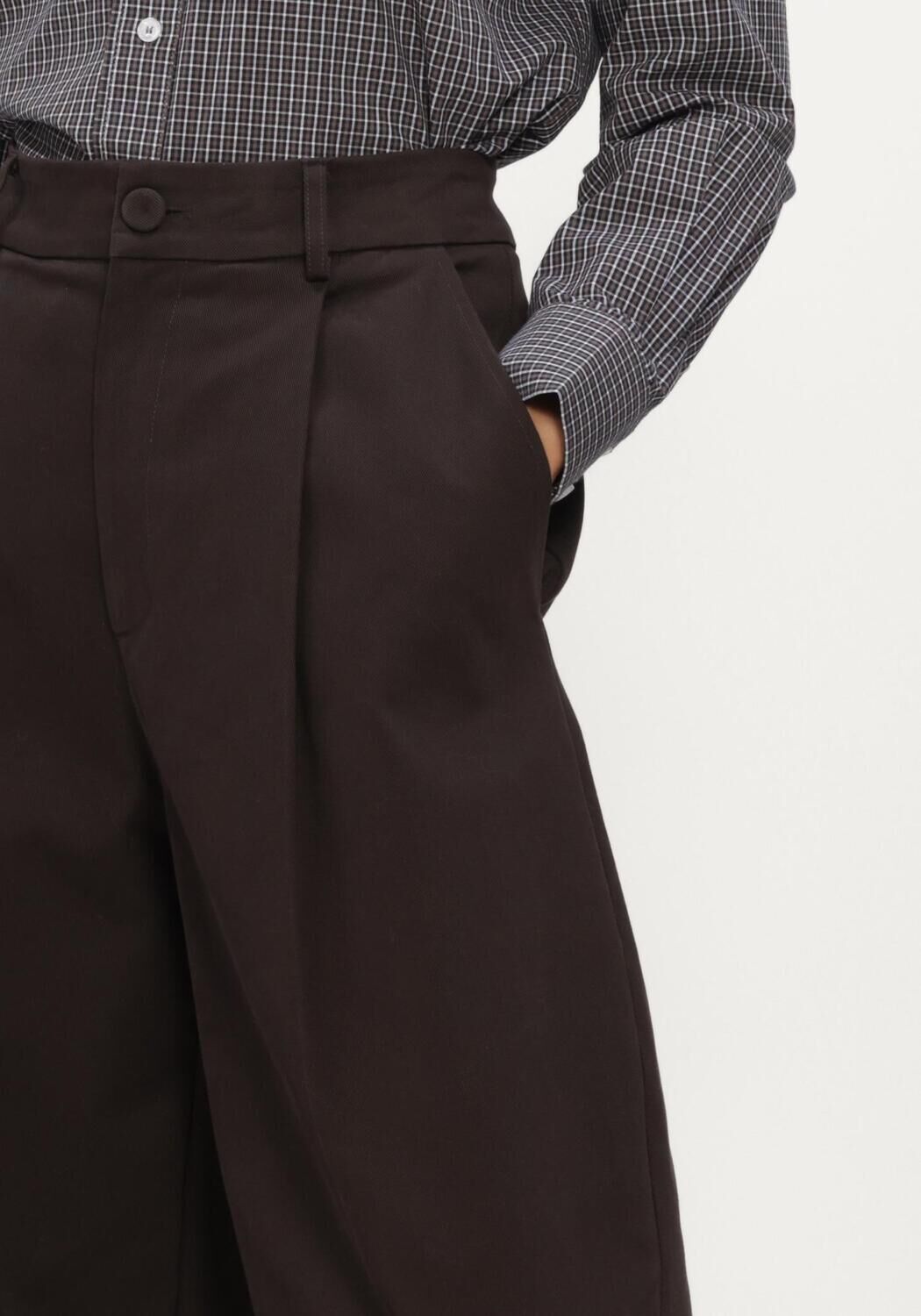 Bruine JANICE Broeken/jumpsuits BARREL BALTI - large