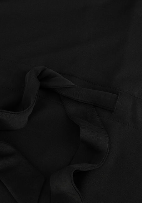 Zwarte MINUS Midi jurk TRINA MIDI MODAL DRESS Zwarte MINUS Midi jurk TRINA MIDI MODAL DRESS - large