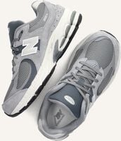 Grijze NEW BALANCE Sneakers GC2002 Grijze NEW BALANCE Sneakers GC2002 - medium