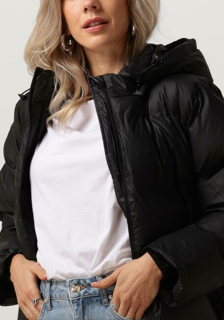 NEO NOIR Veste matelassé VIVIANA C PUFFER JACKET en noir - large
