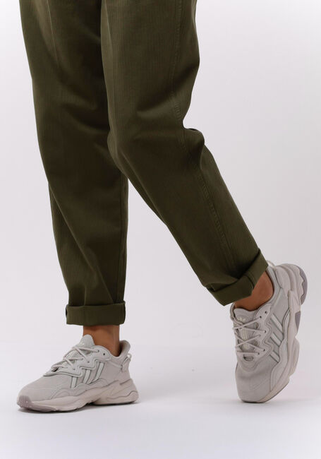 Beige ADIDAS Sneakers OZWEEGO WOMEN - large