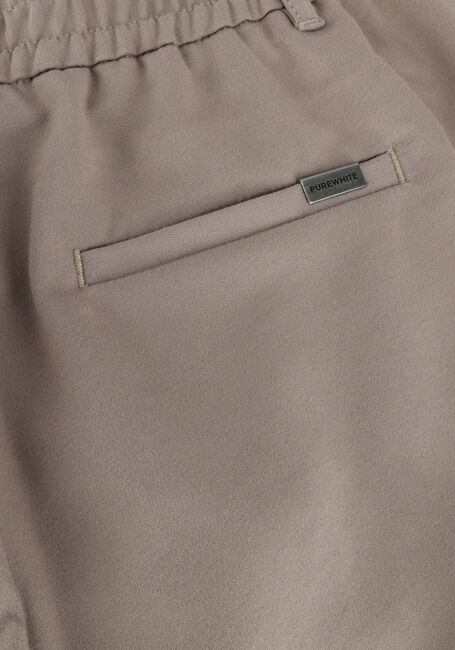 PUREWHITE Pantalon courte SMART SHORT en taupe - large