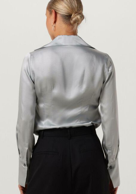 VANILIA SATIN SHIRT Blouses en gris - large